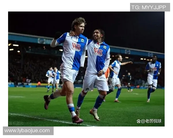 英格兰足球冠军联赛新赛季展望：豪强争霸与升班马崛起的激烈角逐